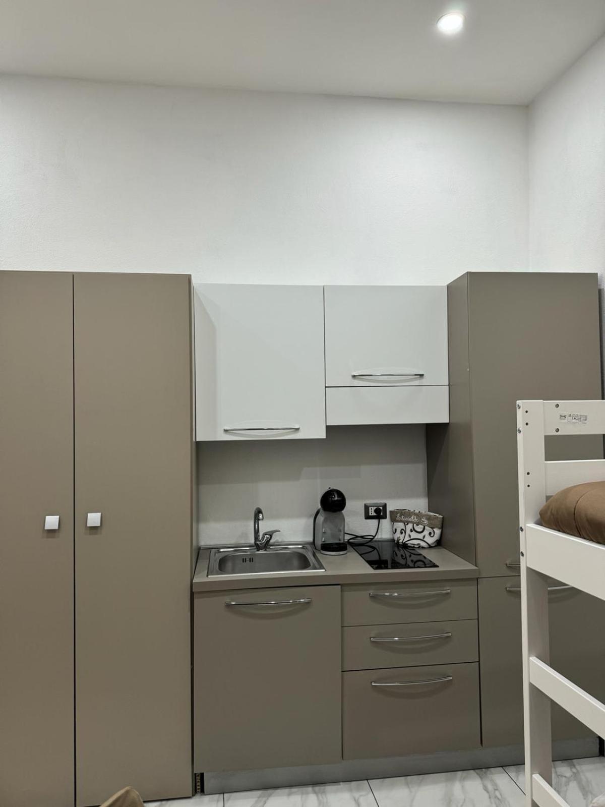 那不勒斯Toledo Terminal Center公寓 外观 照片